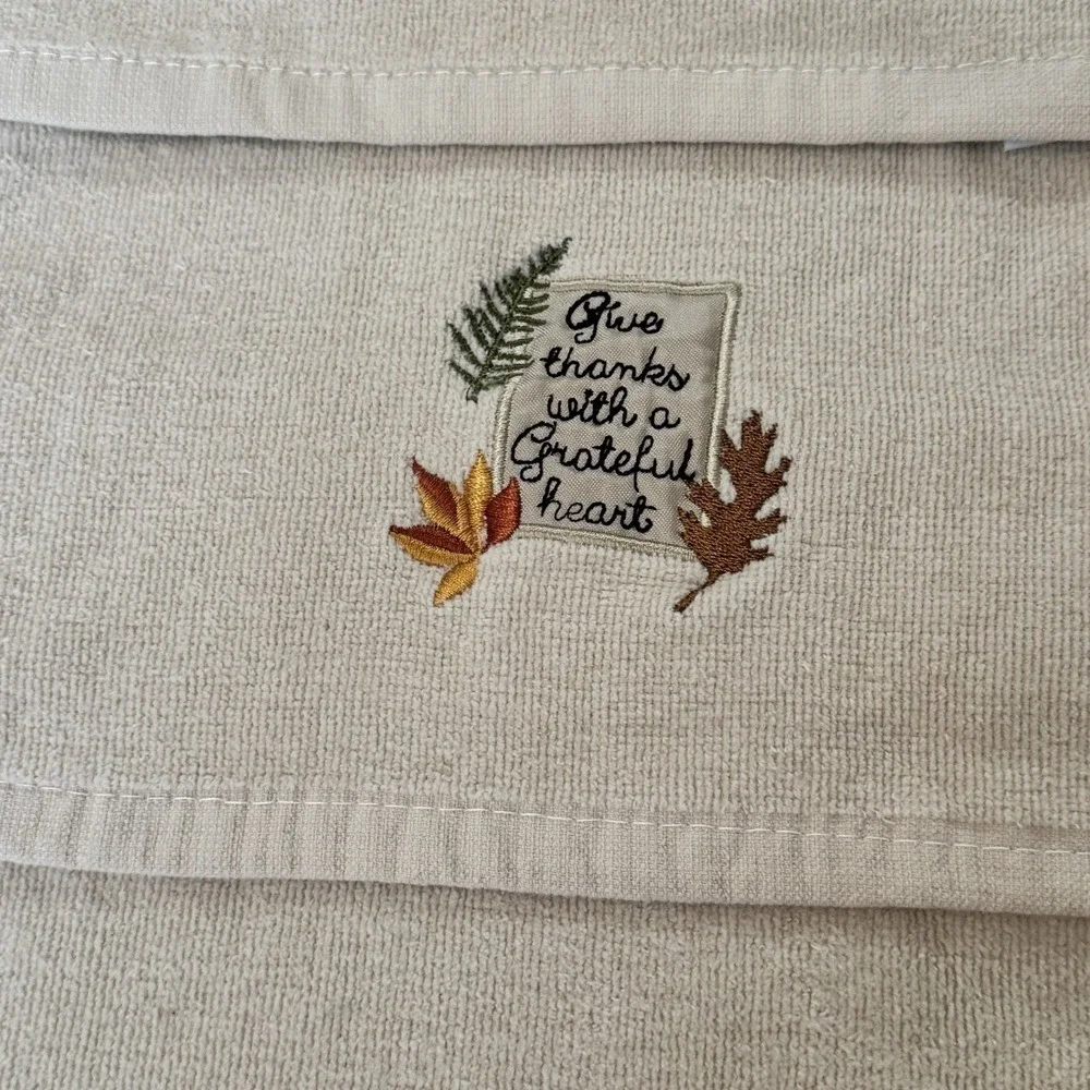 Avanti‎ Thanksgiving Hand Towels Embroidered Cotton Set of 3